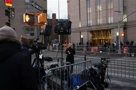 马杜罗在美国首次出庭 声称自己无罪