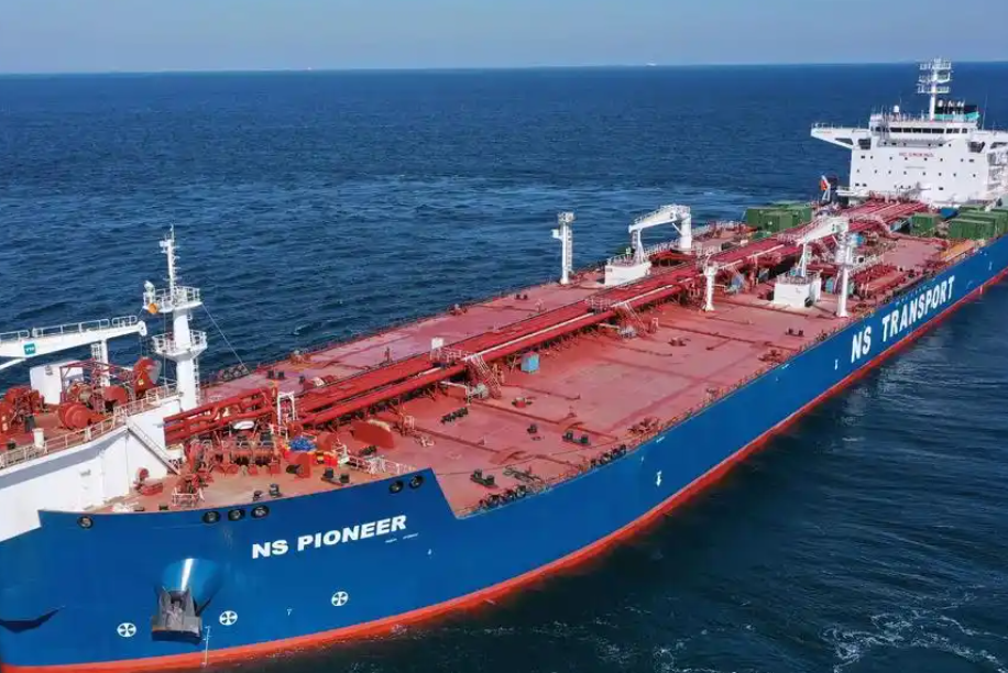 原油期货因可能出现技术性回调而小幅走低