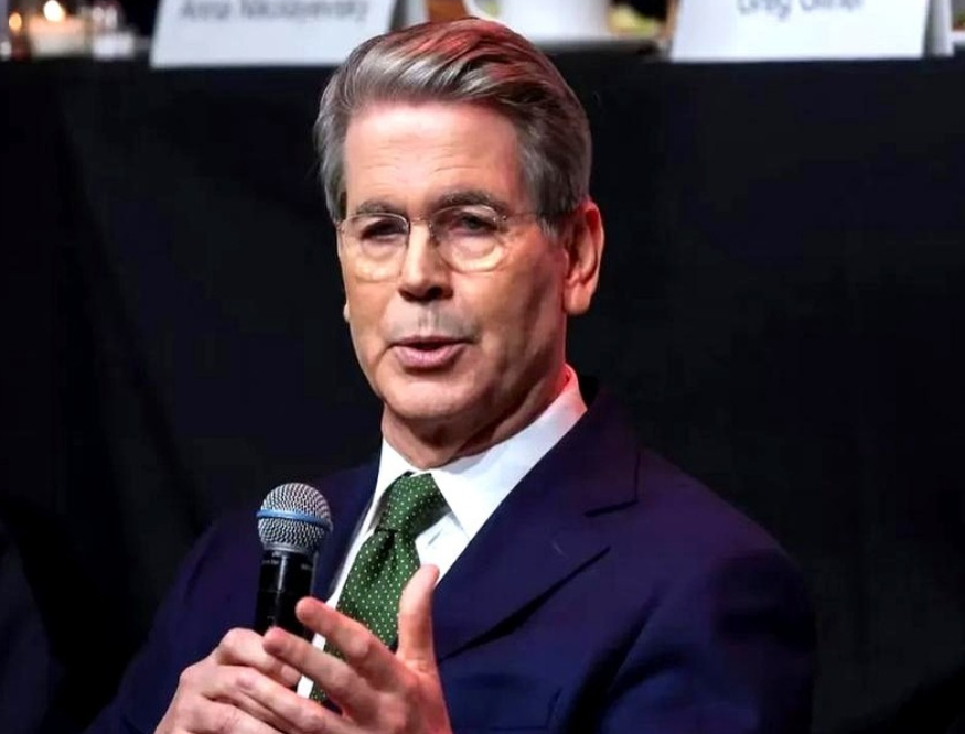 美国财长贝森特称他将旁听最高法院关税案