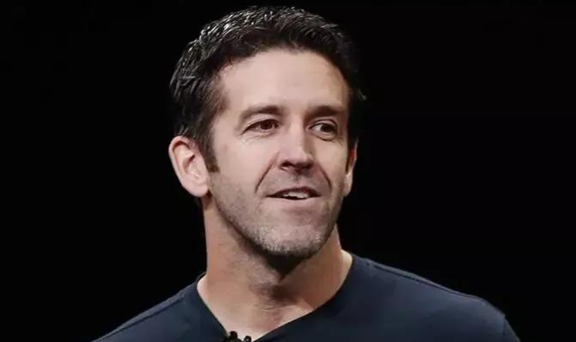 苹果候任CEO特努斯：苹果将“再次改变世界”