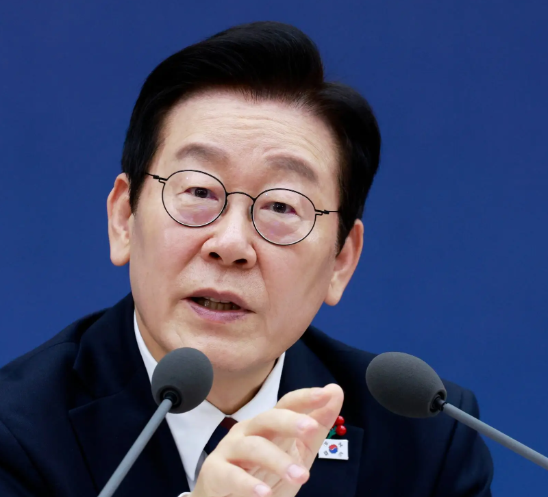 韩国总统李在明要求加快住房供应并评估现行政
